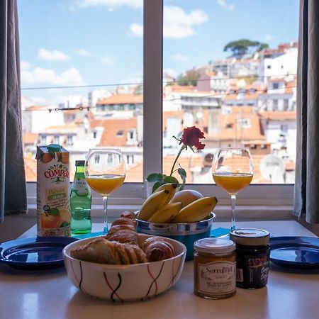 Great Apt In Historical City Center Lissabon Exterior foto